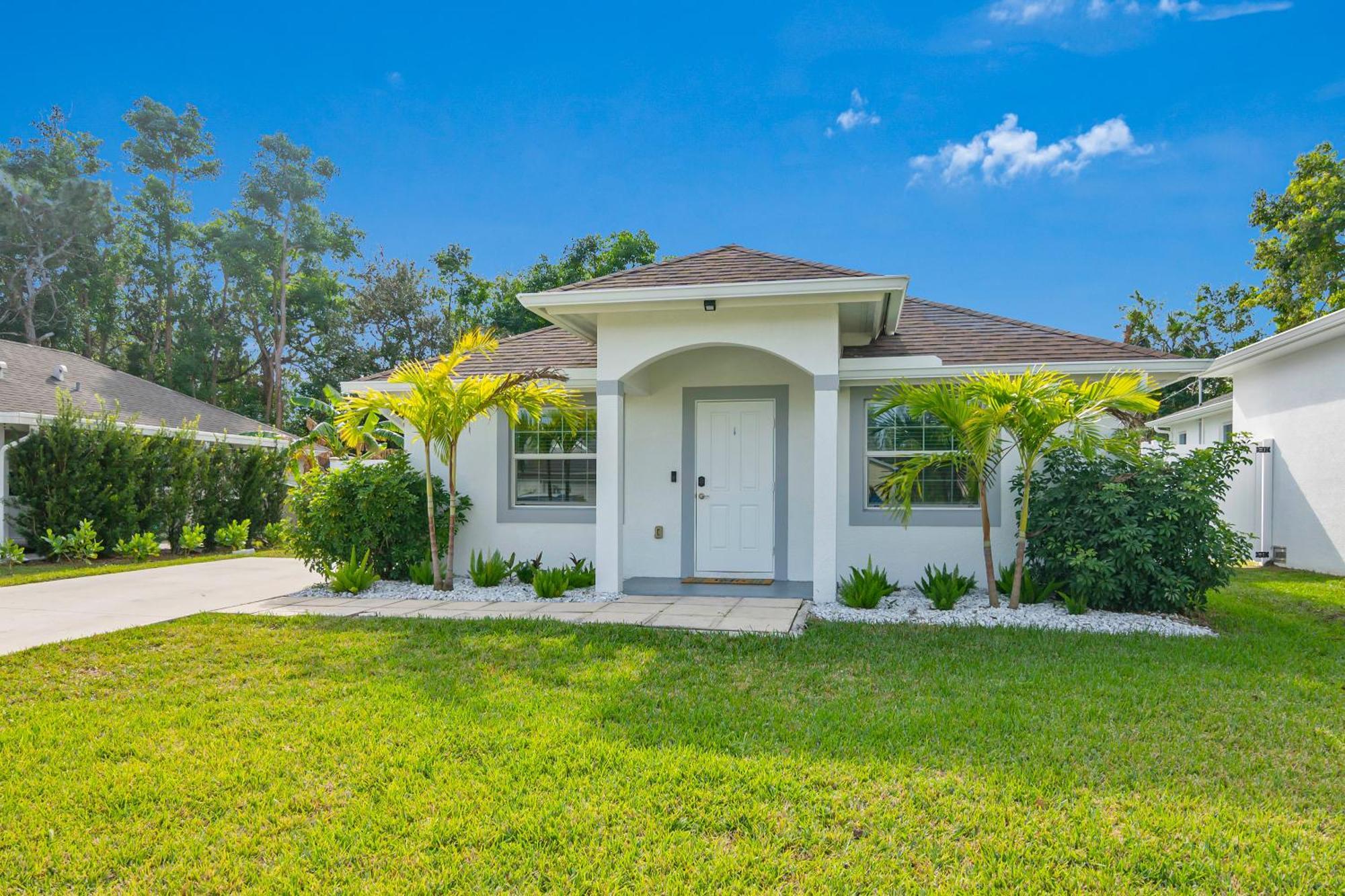 Blue Starfish Villa Bonita Springs Exterior photo